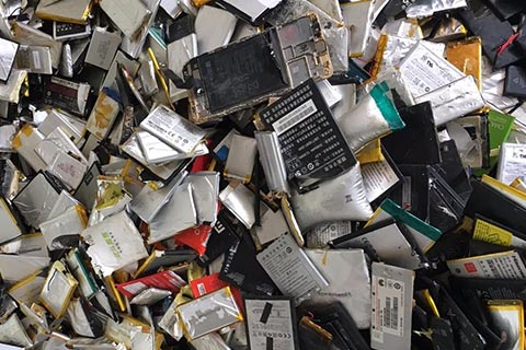 ㊣横山殿收废弃UPS蓄电池☯电动旧电瓶回收多少钱☯收废旧三元锂电池
